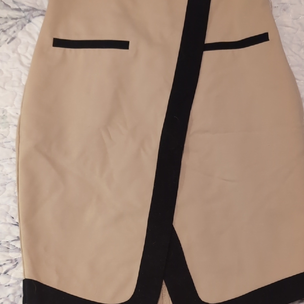 New York & Company Beige Skirt